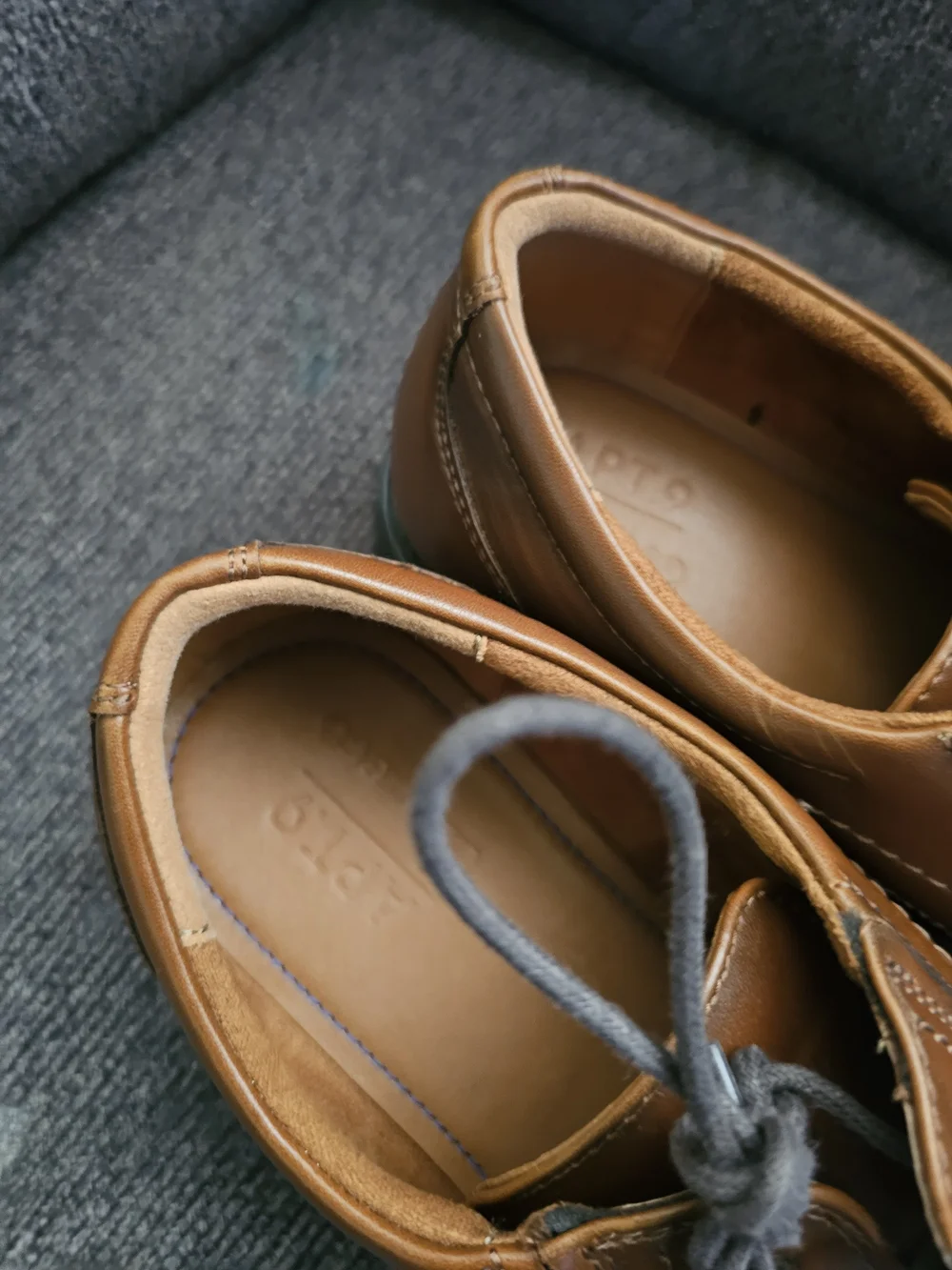 Apt. 9 Tan Leather Cap-Toe Derby Shoes